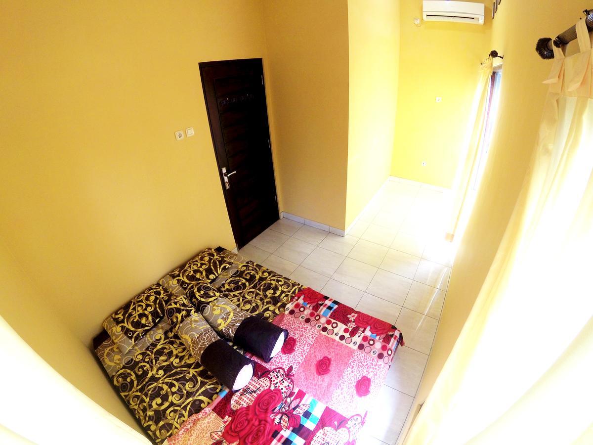 Budget Mansion Homestay Jogja Yogyakarta Exterior photo